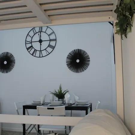 Apartment Anacreonte 7