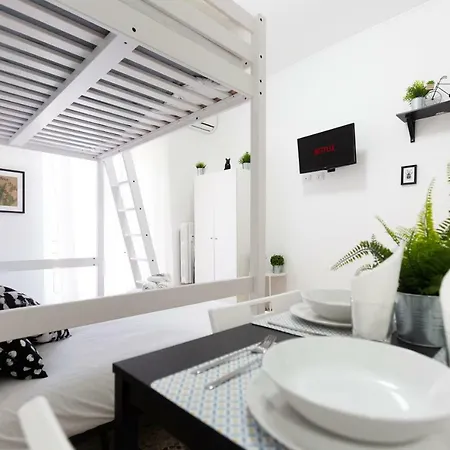 Apartment Anacreonte 7 Milan